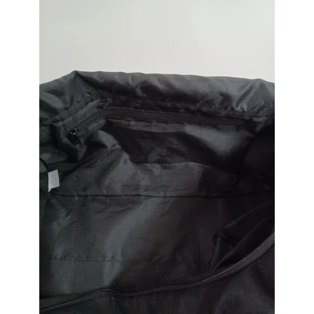 Gymshark Duffel Bag Medium Everyday Gym Bag Black Lightweight Workout Sports